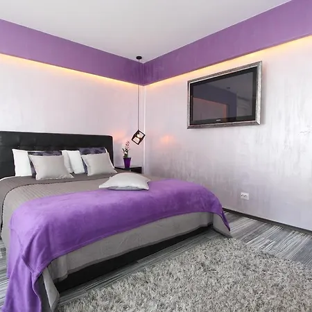 New Arena Апартаменты