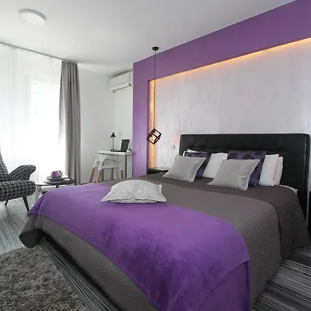 New Arena Apartman *